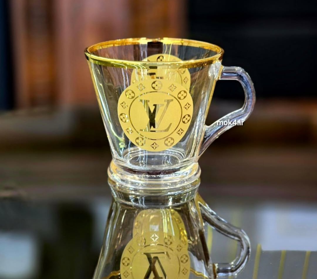 فنجان کریستال آنتالیا ورساچه و لویی ویتون طلایی